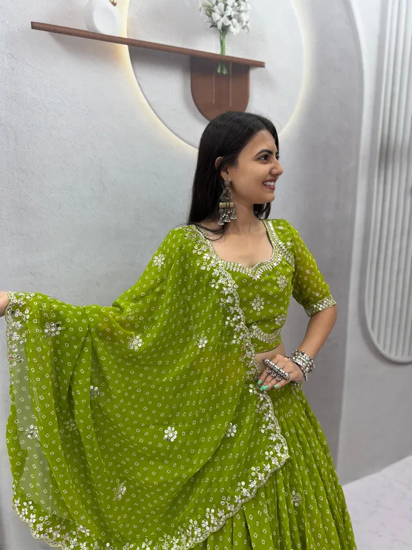Green_Bandhani_Print_Lehenga_Choli_with_Dupatta_|_Traditional_Festive_Wear_Set