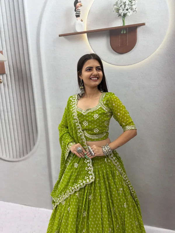 Green_Bandhani_Print_Lehenga_Choli_with_Dupatta_|_Traditional_Festive_Wear_Set
