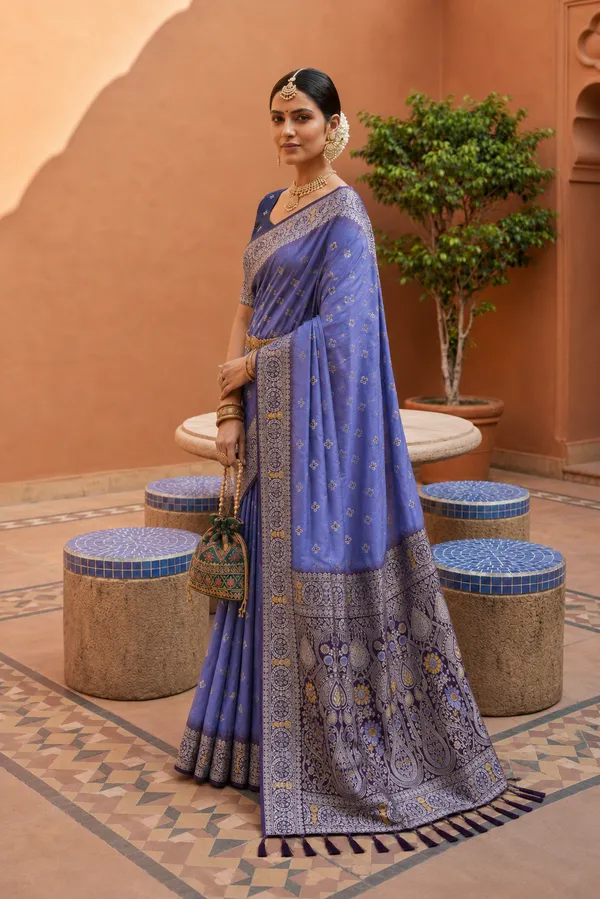 Lavender_Designer_Banarasi_Saree_with_Intricate_Traditional_Border