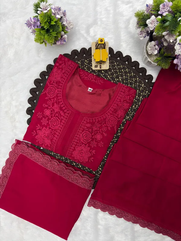 Magenta_Embroidered_Anarkali_Suit_Set_with_Dupatta