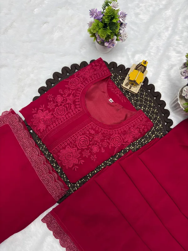 Magenta_Embroidered_Anarkali_Suit_Set_with_Dupatta
