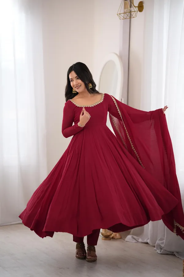 Maroon_Anarkali_Suit_Set_with_Mirror_&_Gota_Work_Border_Dupatta