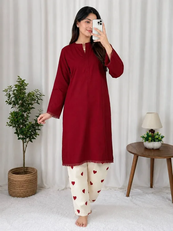 Maroon_Straight_Kurti_with_Off-White_Heart_Print_Pants_Set