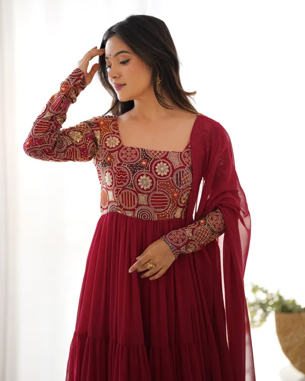 Maroon_Tiered_Anarkali_Suit_with_Embellished_Geometric_Yoke_&_Ruffled_Dupatta