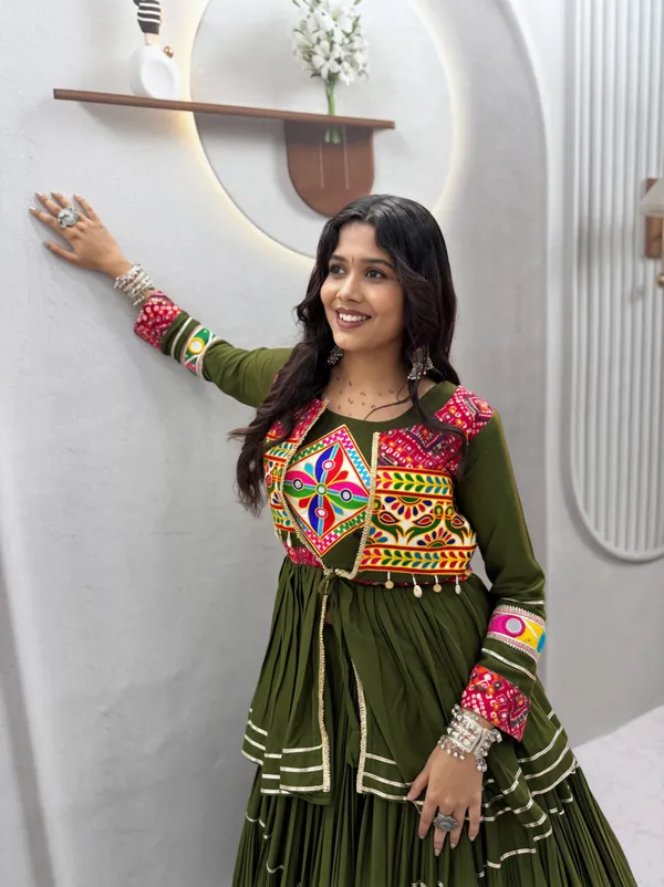 Mehendi_Embroidered_Lehenga_Choli_with_Koti