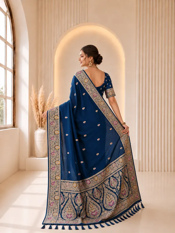 Morpichh_Banarasi_Silk_Saree_with_Intricate_Gold_Zari_&_Floral_Border