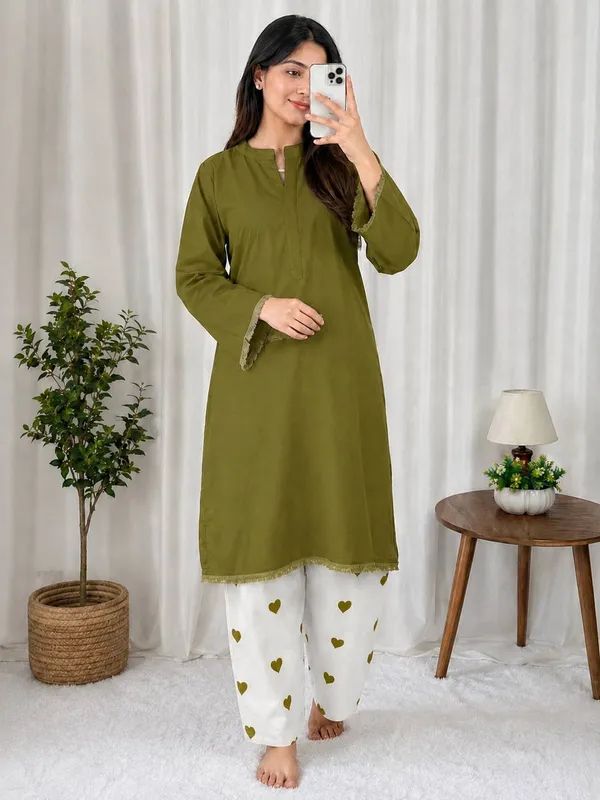 Olive_Green_Straight_Kurti_with_Off-White_Heart_Print_Pants_Set