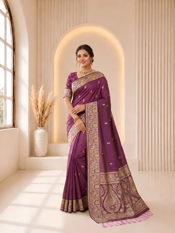Onion_Pink_Banarasi_Silk_Saree_with_Intricate_Gold_Zari_&_Floral_Border