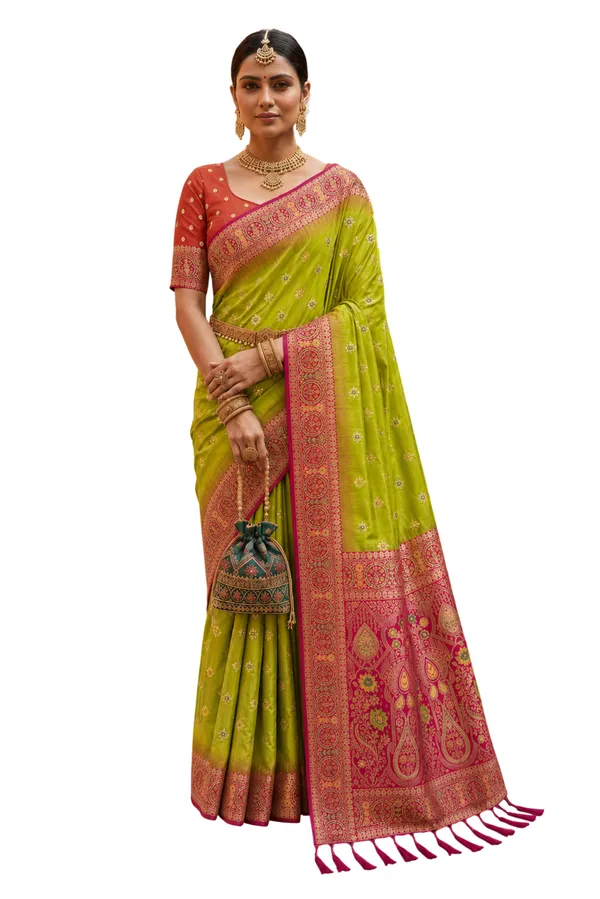 Parrot_Green_Designer_Banarasi_Saree_with_Intricate_Traditional_Border