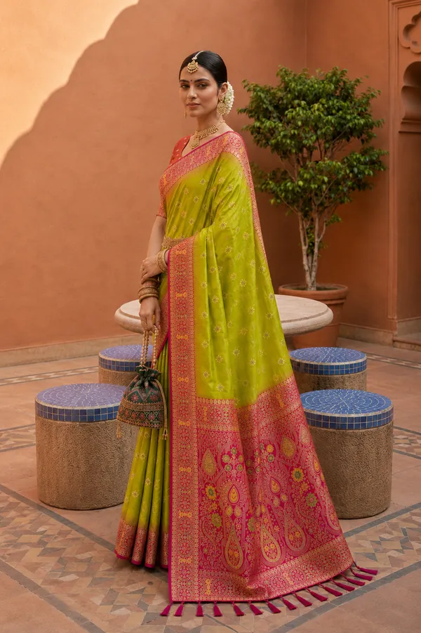 Parrot_Green_Designer_Banarasi_Saree_with_Intricate_Traditional_Border