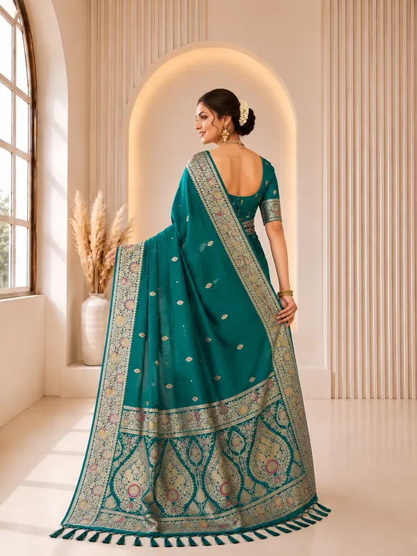 Rama_Green_Banarasi_Silk_Saree_with_Intricate_Gold_Zari_&_Floral_Border