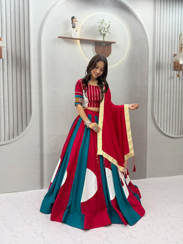 Rani_Pink_&_Teal_Designer_Lehenga_Choli_with_Gold_Border_Dupatta