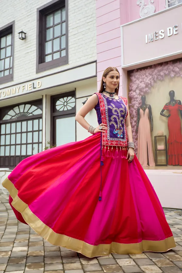 Royal_Purple_Embroidered_Kurti_with_Pink_Flared_Skirt_Set