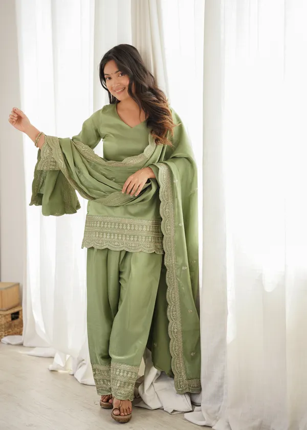 Sage_Green_Embroidered_Silk_Kurta_Set_with_Scalloped_Dupatta