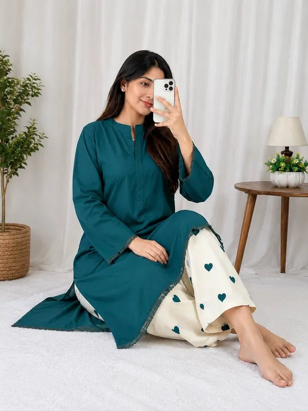 Teal_Blue_Straight_Kurti_with_Off-White_Heart_Print_Pants_Set