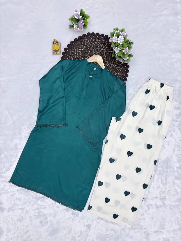 Teal_Blue_Straight_Kurti_with_Off-White_Heart_Print_Pants_Set