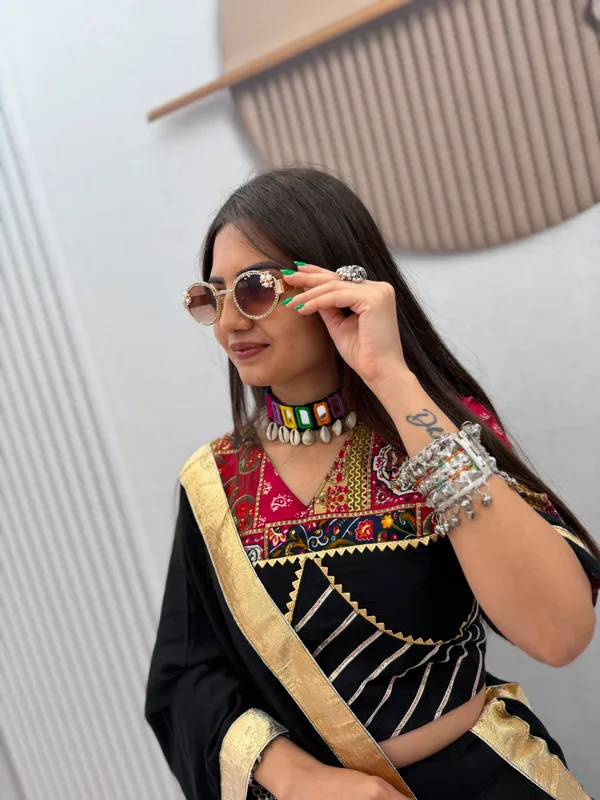 Traditional_Black_Radha_Krishna_Printed_Chaniya_Choli