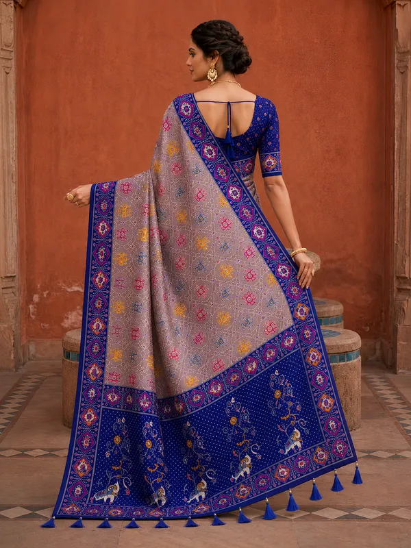 Violet_Ajrakh_Printed_Designer_Patola_Saree_with_Contrast_Border_&_Tassel_Pallu