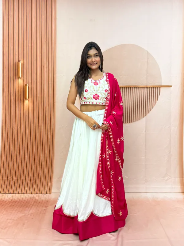 White_Floral_Embroidered_Lehenga_Set_with_Pink_Dupatta
