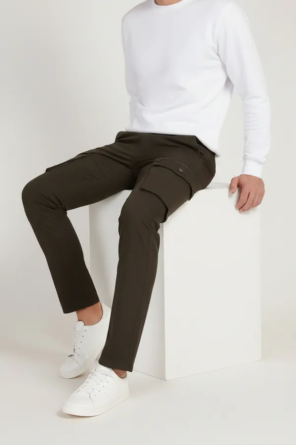 Ethan_6_Pocket_Cargo_Slim_Fit