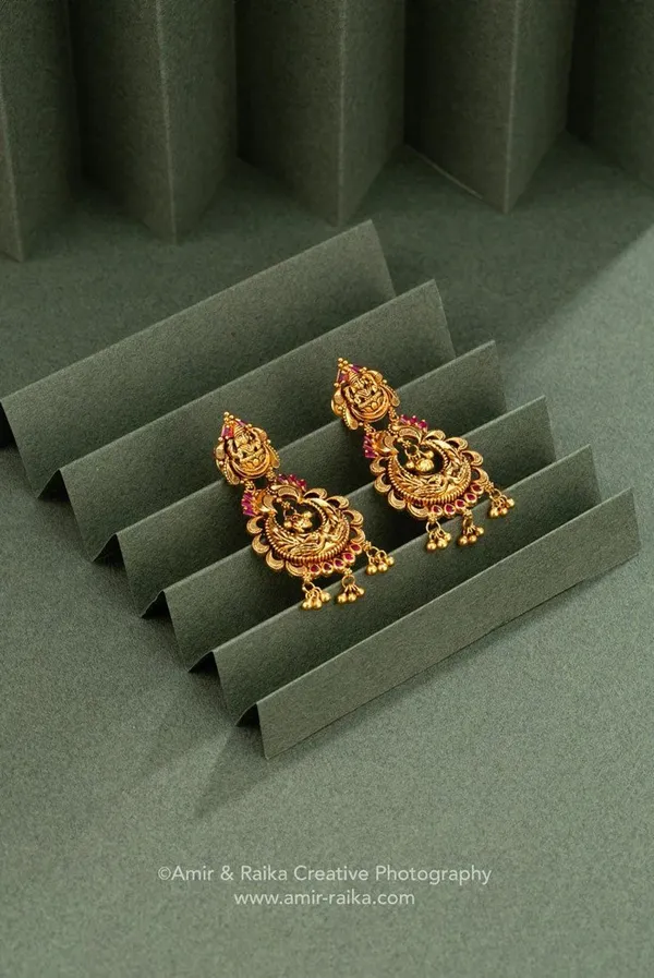 Gold_Antique_Stainless_Steel_Temple_Red_Stone_Chandbali_Earrings_For_Women