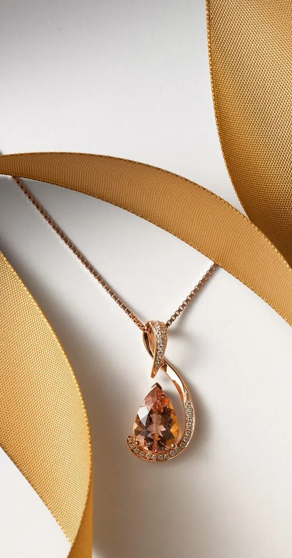 Rose_Gold_Stainless_Steel_Crystal_Teardrop_Pendant_Necklace_For_Women