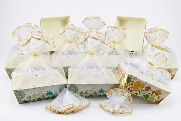 Gift_Net_Baskets_10"x10"x3"_(10pcs)