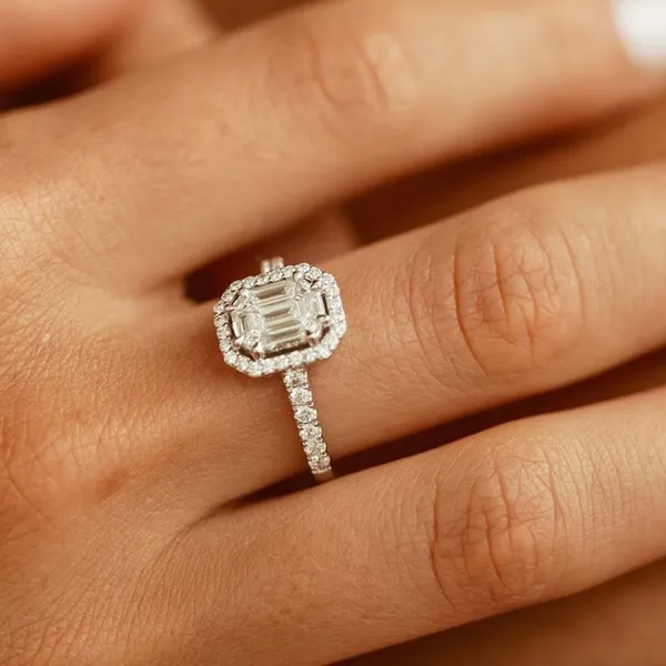 Silver_Alloy_Halo_Rectangular_Stone_Ring_For_Women
