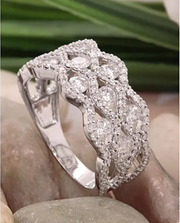 Silver_Alloy_Floral_Cluster_Stone_Ring_For_Women
