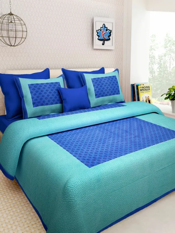 Char_Kaam_Blue_Turquoise_Geometric_Pattern_King_Size_Bedsheet_Set