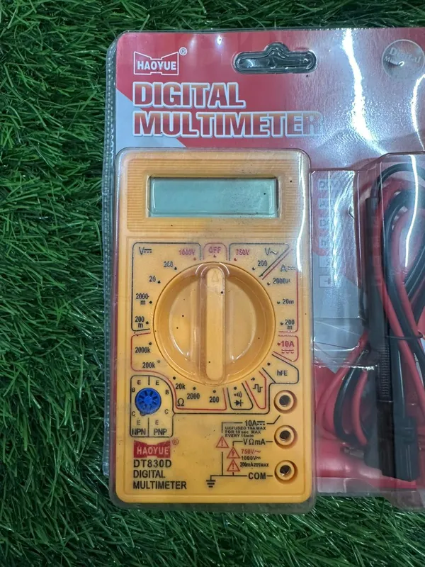 Maque_Digital_Multimeter_DT830_Series_with_Test_Leads