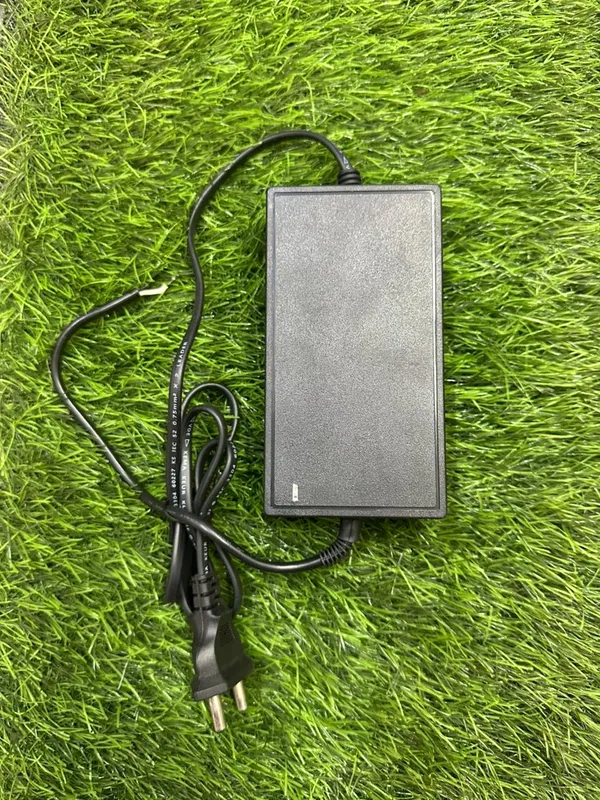 24V_2.5A_60W_Samcom__Universl_Power_Adaptor