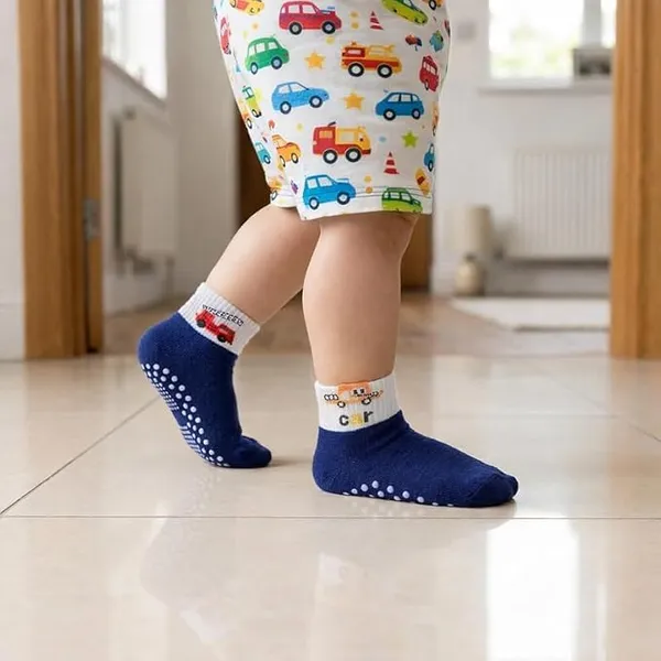 Anti_Skid_Socks_For_Boys