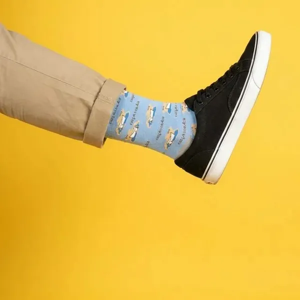 Blue_Printed_Crew_Length_Socks_With_Book_Pattern