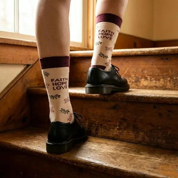 Cream_Floral_Print_Faith_Hope_Love_Crew_Length_Socks