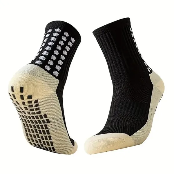 Anti-Slip_Cushioned_Sports_Socks_With_Grip_Pads