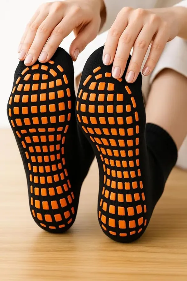 Black_Non-Slip_Grip_Socks_With_Orange_Traction_Pads
