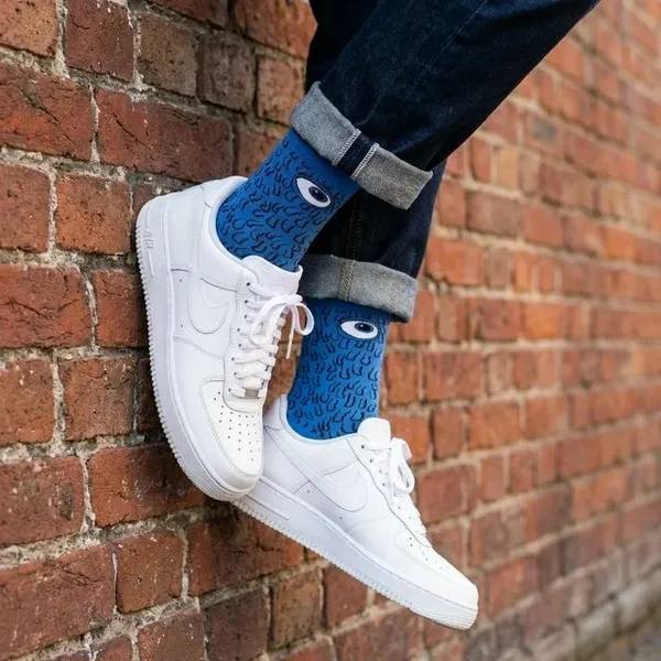 Blue_Cotton_Monster_Eye_Novelty_Crew_Socks