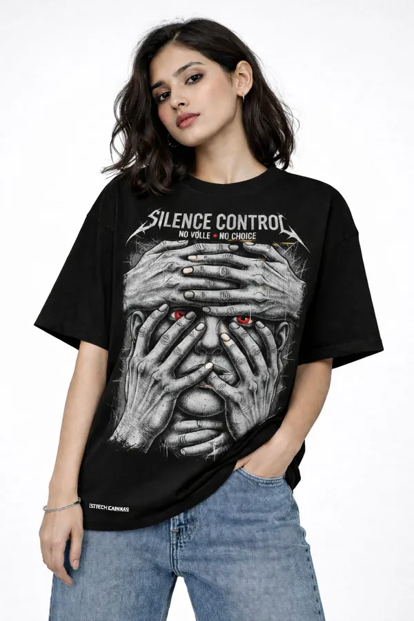 Black_Cotton_Oversized_Graphic_Print_T-Shirt_For_Women