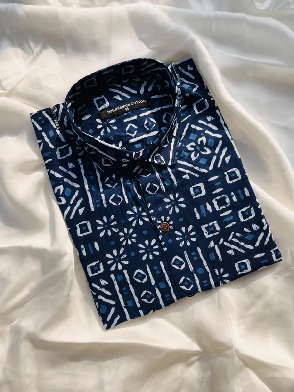 Navy_Pure_Cotton_Regular_Fit_Geometric_Floral_Print_Shirt_For_Men