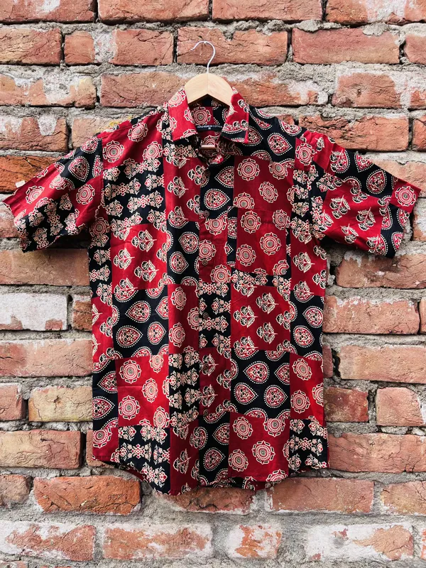 Red_&_Black_Patchwork_Pure_Cotton_Shirt_For_Men