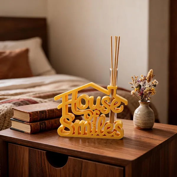 House_Of_Smiles_Typography_Reed_Diffuser