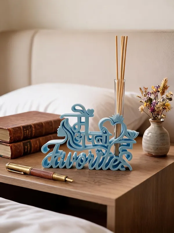 Mai_Apni_Favourite_Hoon_Typography_Reed_Diffuser