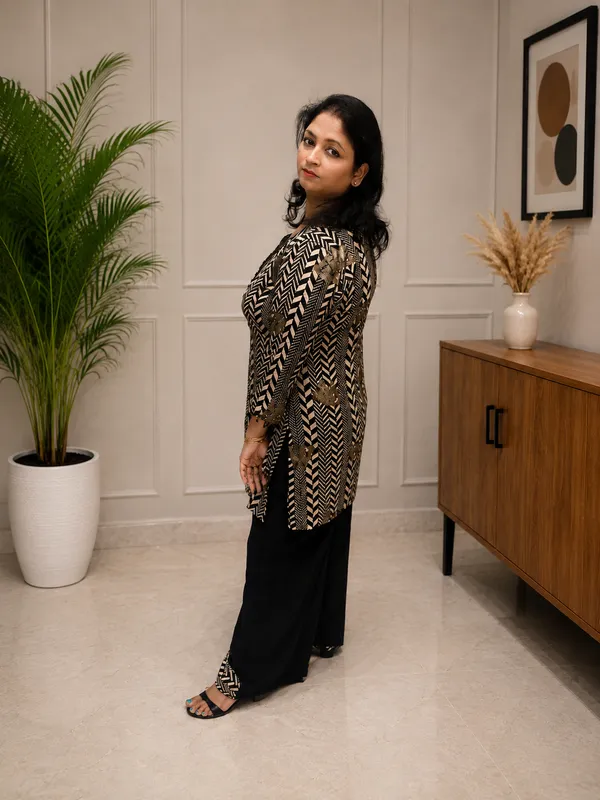 Black_Beige_Cotton_Rayon_Zigzag_Print_Co-ord_Set_for_Women
