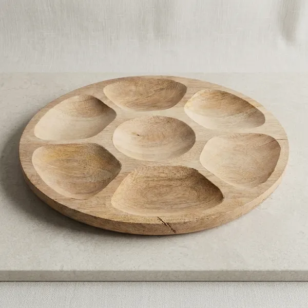 Round_Wooden_Serving_Platter_With_Compartments