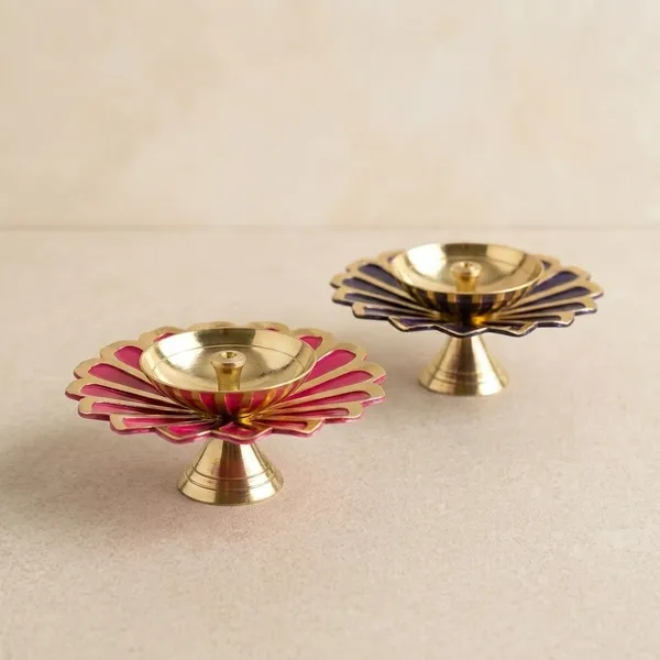 Brass_Floral_Petal_Diya_Set_For_Pooja