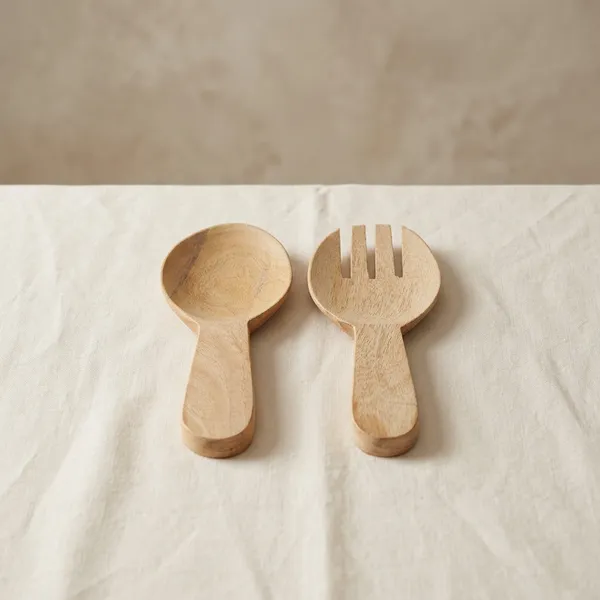 Natural_Wood_Spoon_And_Fork_Set_For_Kids