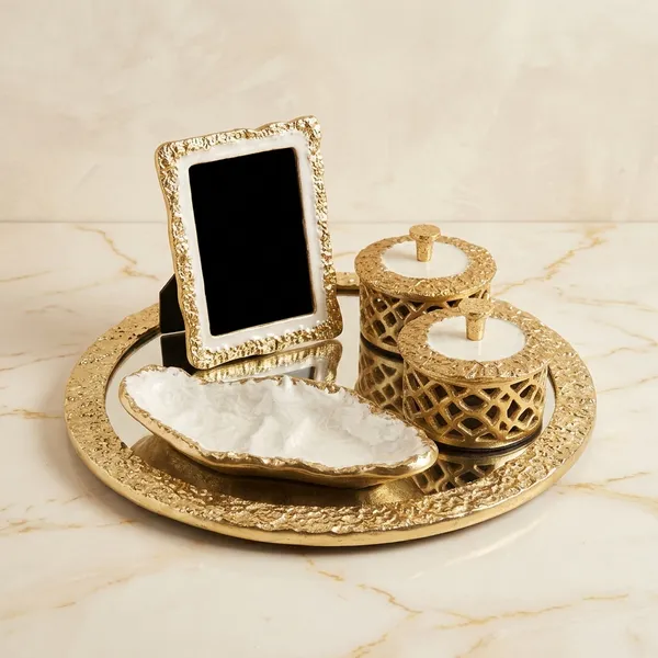 Gold_Brass_Decorative_Pooja_Thali_Set_With_Frame_And_Diya_Holders