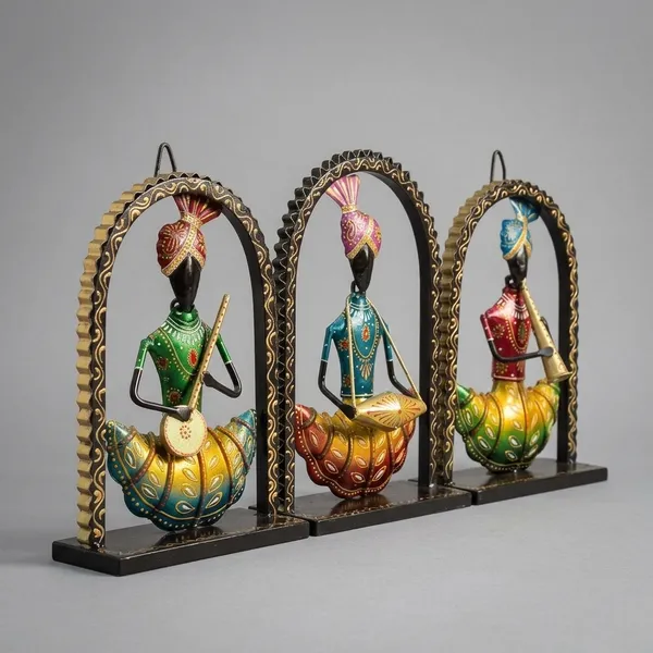 Metal_Tribal_Women_Figurine_Set_With_Arched_Frame