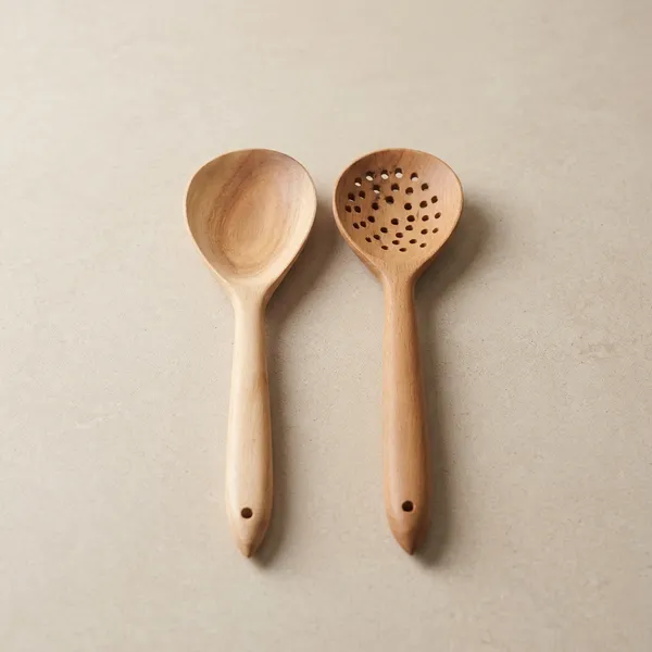 Natural_Wood_Serving_Spoon_And_Slotted_Spoon_Set